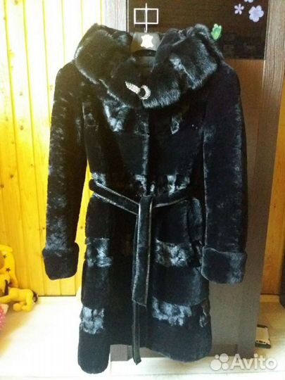 Шуба мутон + норка 44р