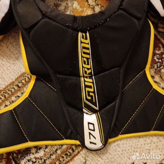 Форма хоккейная Нагрудник шорты хоккейный jr краги