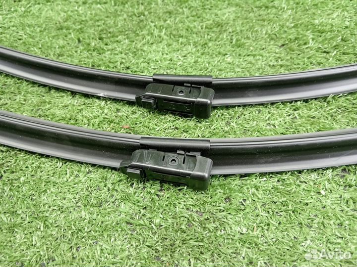 Щетка стеклоочистителя Audi Q7 2016г- VAG