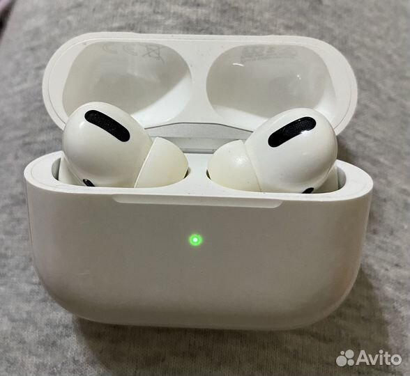 Наушники apple AirPods