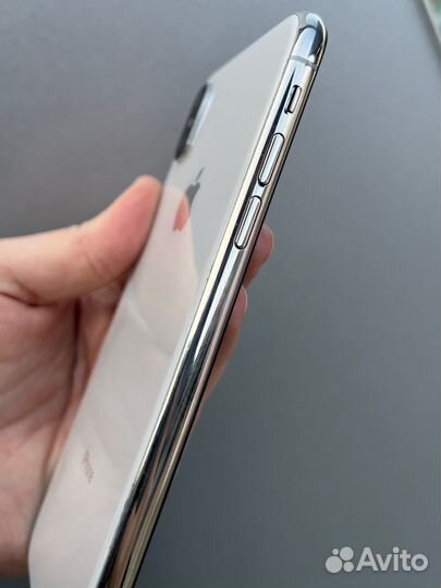 iPhone X, 256 ГБ