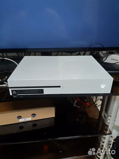 Xbox One S 1T