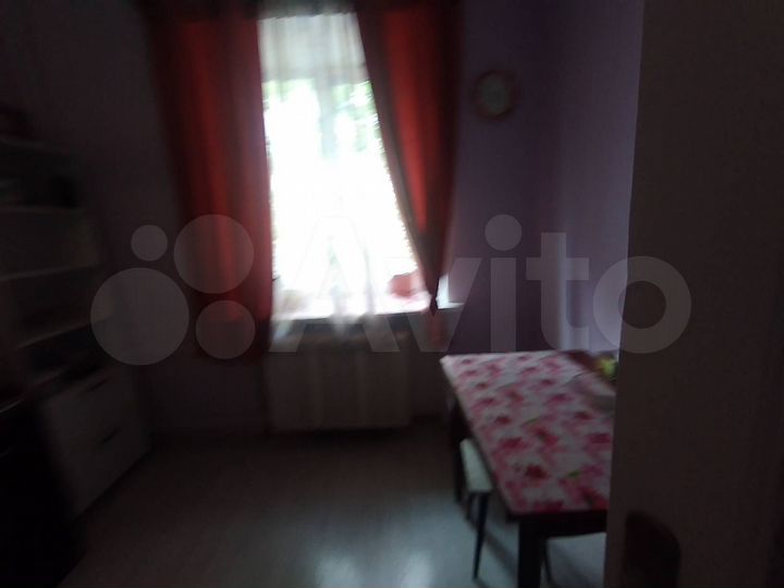 2-к. квартира, 53 м², 3/5 эт.