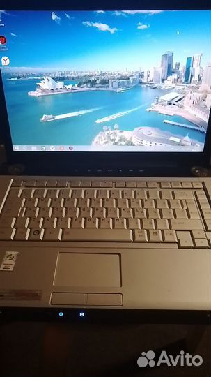 Ноутбук toshiba