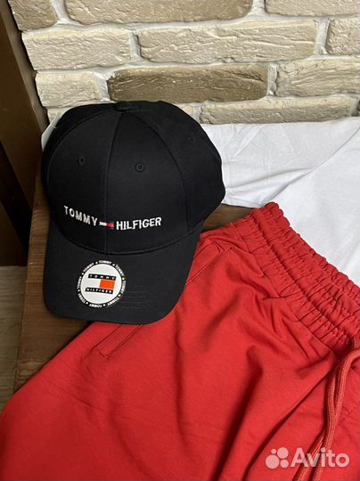 Носки бейсболки шорты футболки Tommy Hilfiger