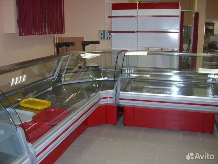 Холодильная витрина в продуктовый магазин