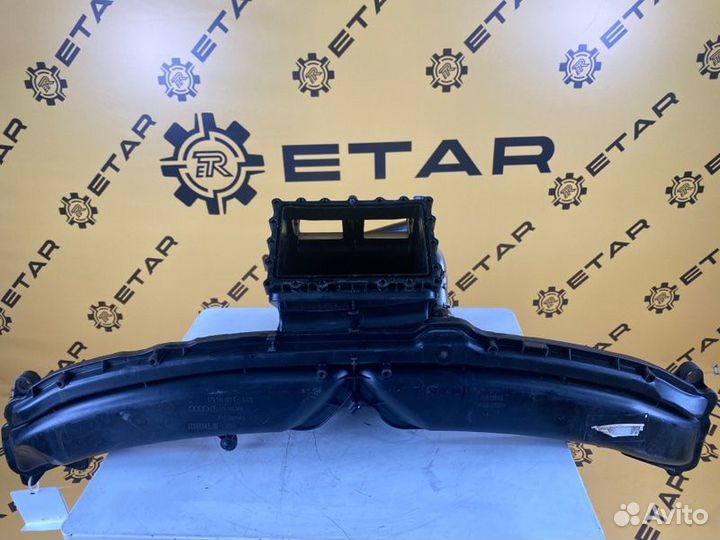 Интеркулер Audi A8 D4 4.0 tfsi 2013