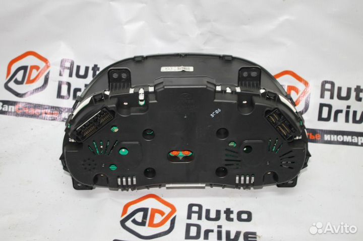 Hyundai Solaris 1 приборная панель (автомат)