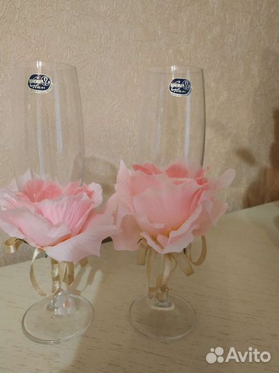 Бокалы (фужеры) свадебные