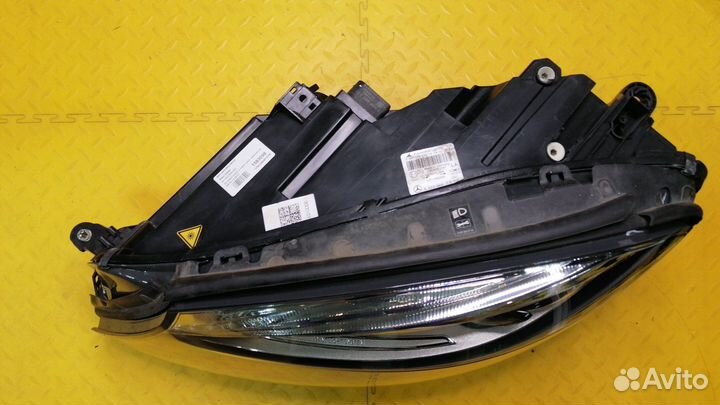 Фара левая W222 S-klass A2229061302