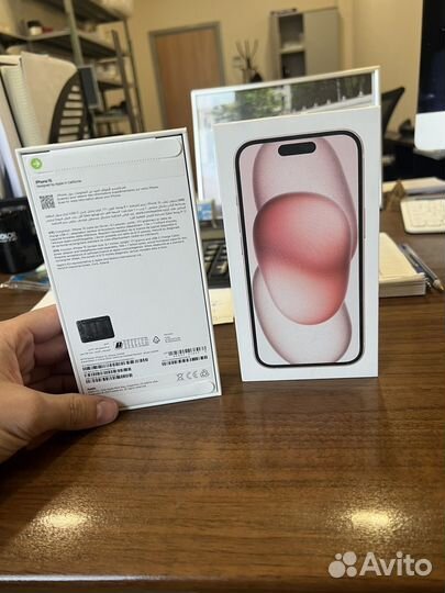 iPhone 15, 512 ГБ