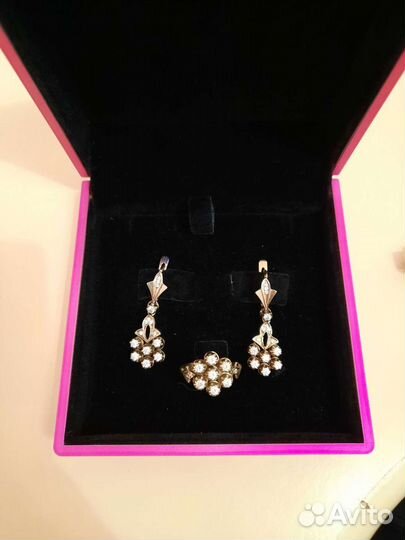 Золотые серьги