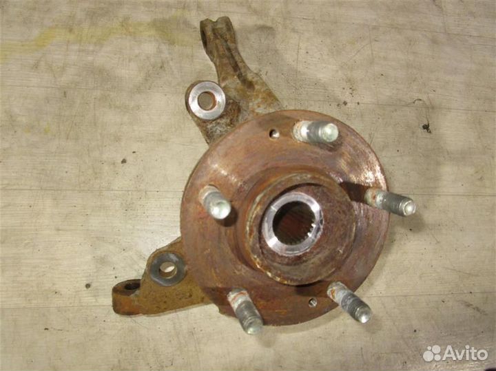 Кулак поворотный передний правый для Hyundai i30