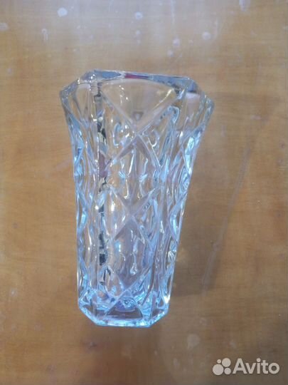 Хрустальная ваза