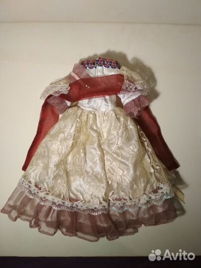 Аутфит от коллекционной авторской фарфоровой куклы