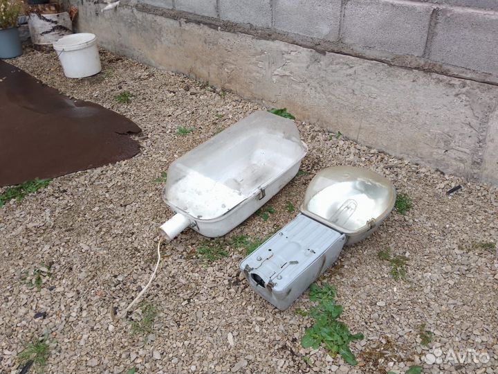 Фонарь уличного освещения