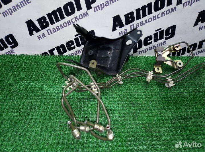 Трубка ABS Nissan Cefiro A33 VQ20DE 2000