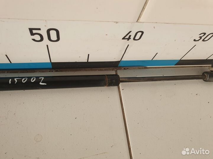 Амортизатор двери багажника Aveo (T200) 2003-2008