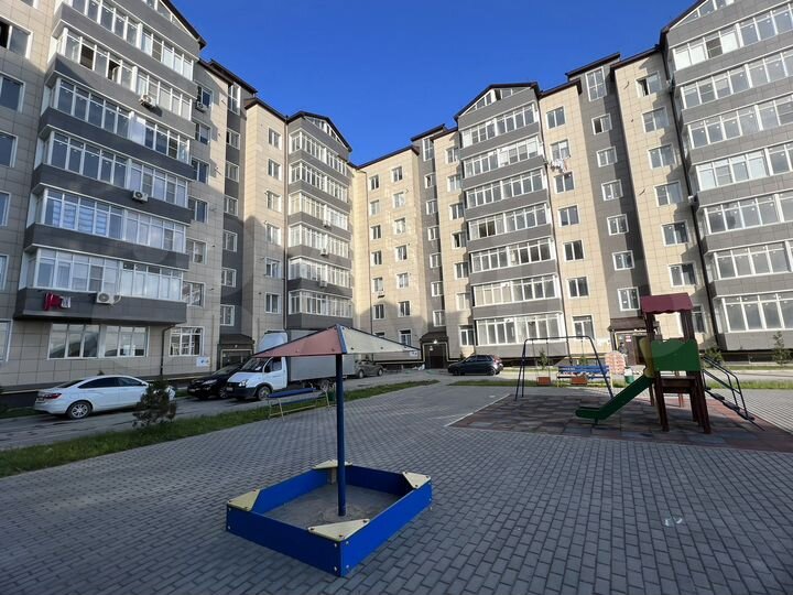 1-к. квартира, 42 м², 1/7 эт.