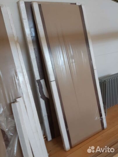 Двери межкомнатные с коробкой новые