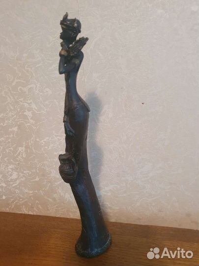 Статуэтка интерьерная