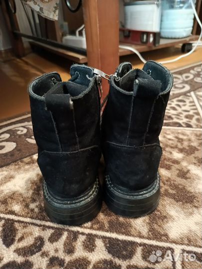 Ботинки женские осенние