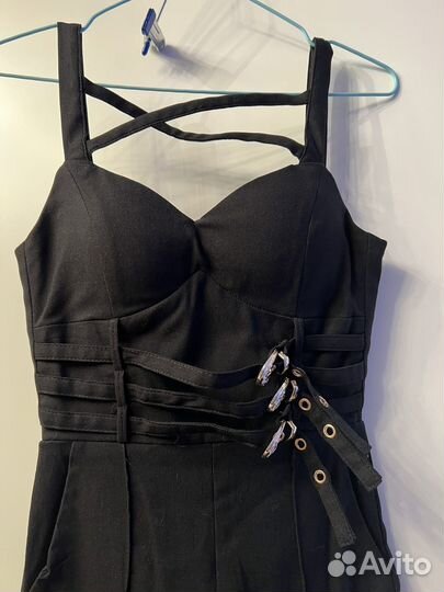 Комбинезон женский