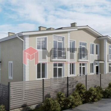 Таунхаус 900 м² на участке 7,5 сот.