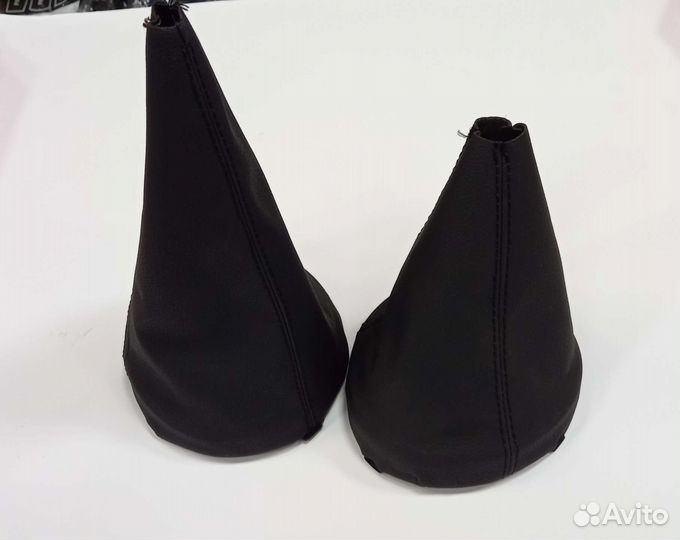 Чехол на ручку кпп и раздатку Нива Шевроле Тревел