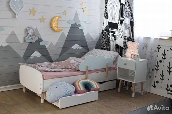 Детская кровать /кроватка