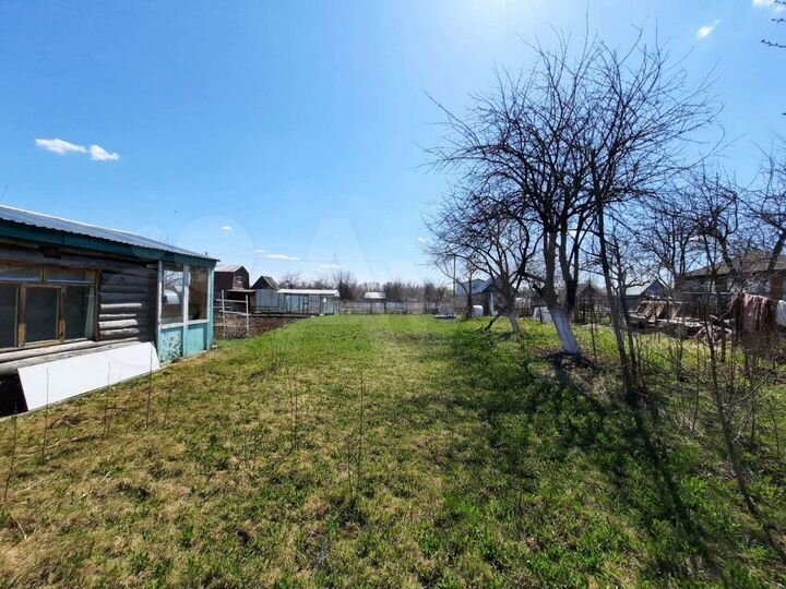 Дача 20 м² на участке 5 сот.