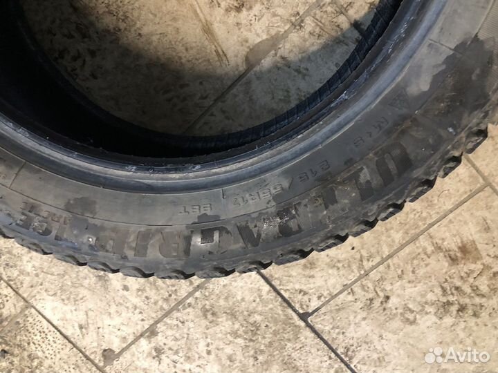 Goodyear Ultragrip Ice Arctic 215/55 R17 98T