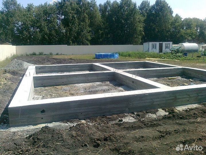 Монтаж фундамента