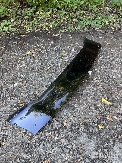 Мухобойка Toyota vitz