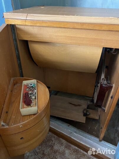 Швейная машина Подольск