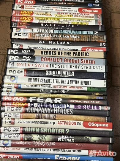 CD диски с играми и фильмами