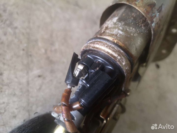Насос бензонасос suzuki gsr 600 400 gsr600 gsr400