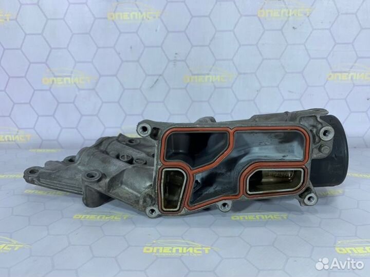 Корпус масляного фильтра Mercedes S-Class W221