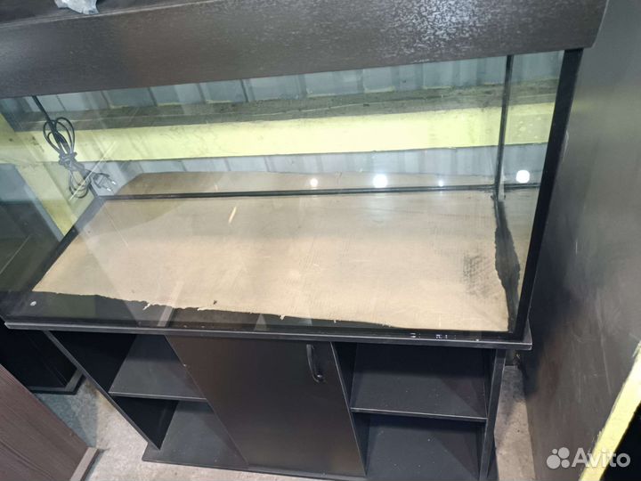 Аквариум 240 л. С тумбой