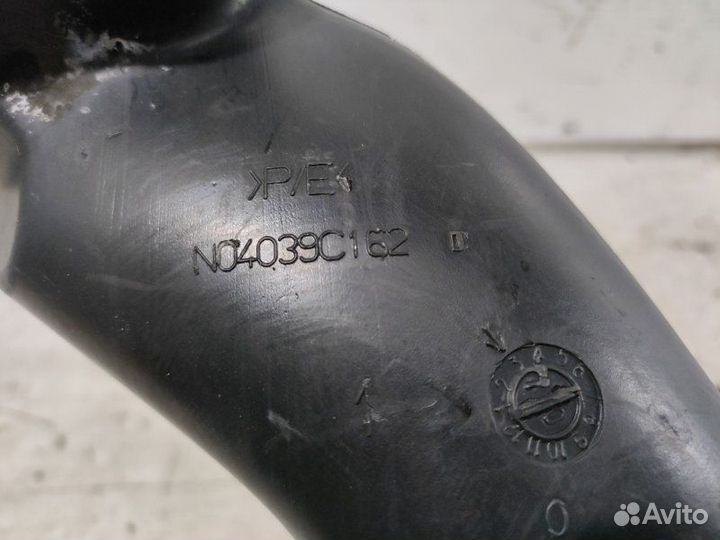 Воздухозаборник Ford Fiesta (08-12) хэтчбек 5 дв