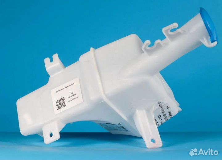 Бачок омывателя на Hyundai Creta