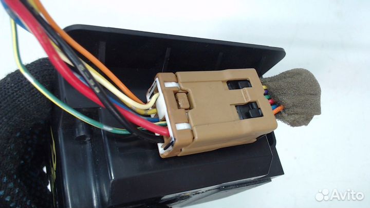 Усилитель звука Nissan 350Z, 2002