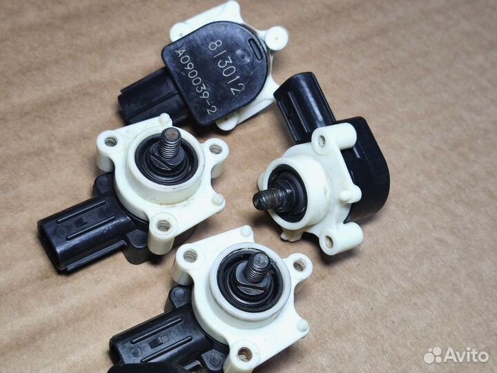 Датчик положения кузова Miтsuвisнi ASX