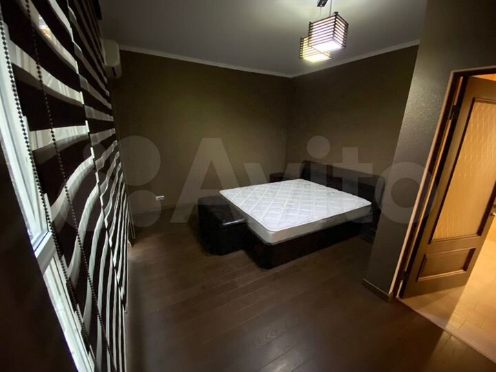 3-к. квартира, 90 м², 2/16 эт.