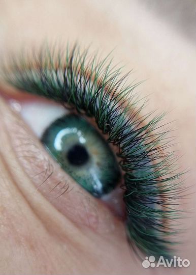 Обучение наращиванию ресниц