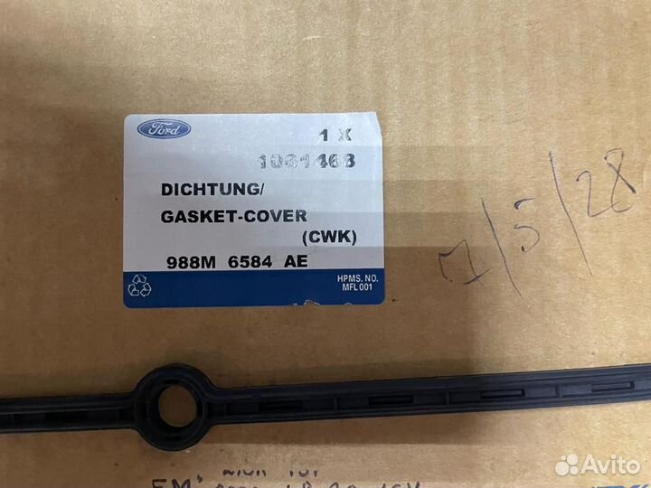 Прокладка клапанной крышки Ford 1 061 468