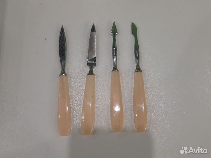 Нессер мужской