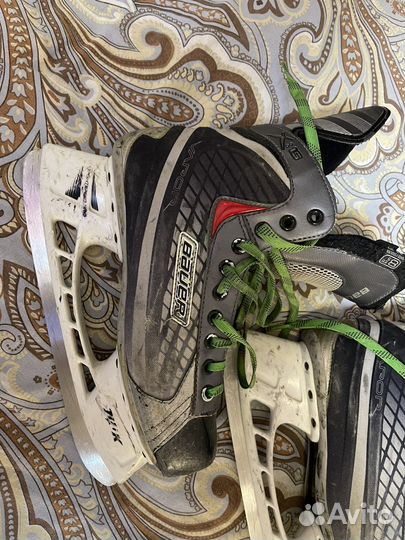 Хоккейные коньки bauer