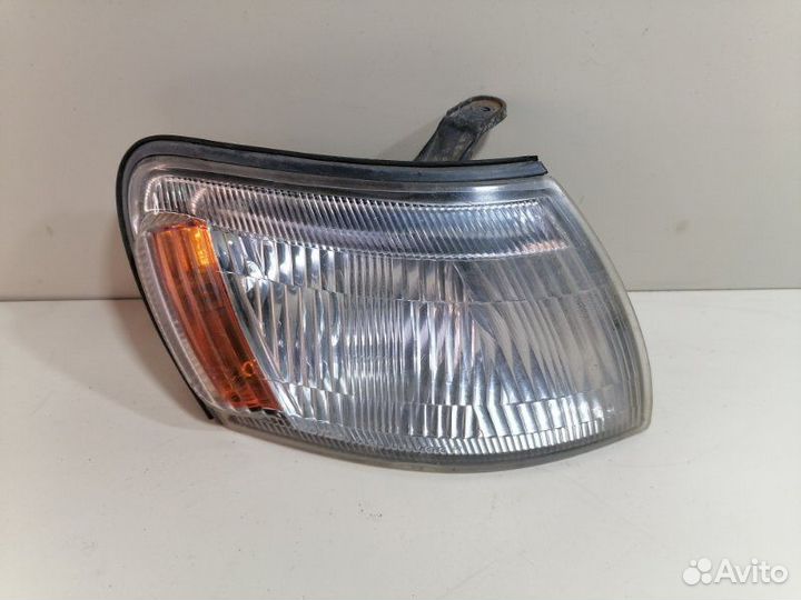 Габарит правый Toyota Caldina CT190 2C 1992-2000