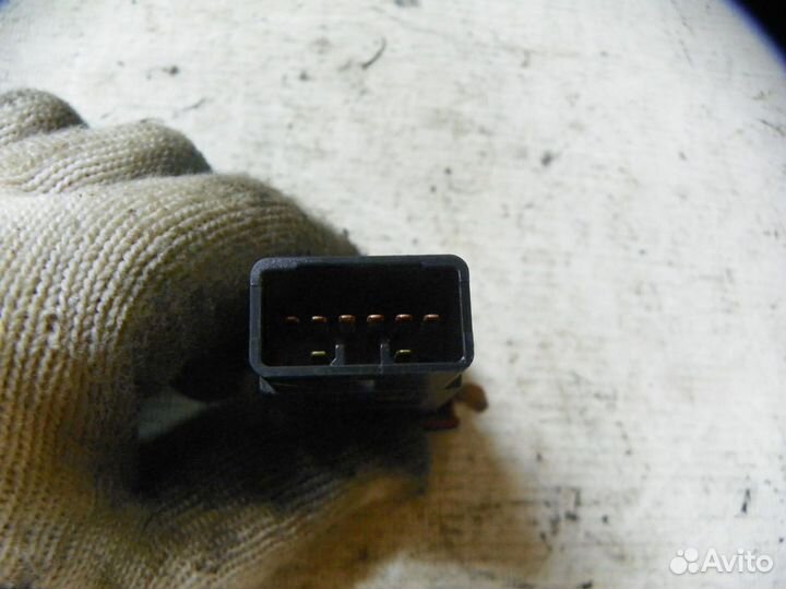 Кнопка аварийной сигнализации Hyundai Santa Fe